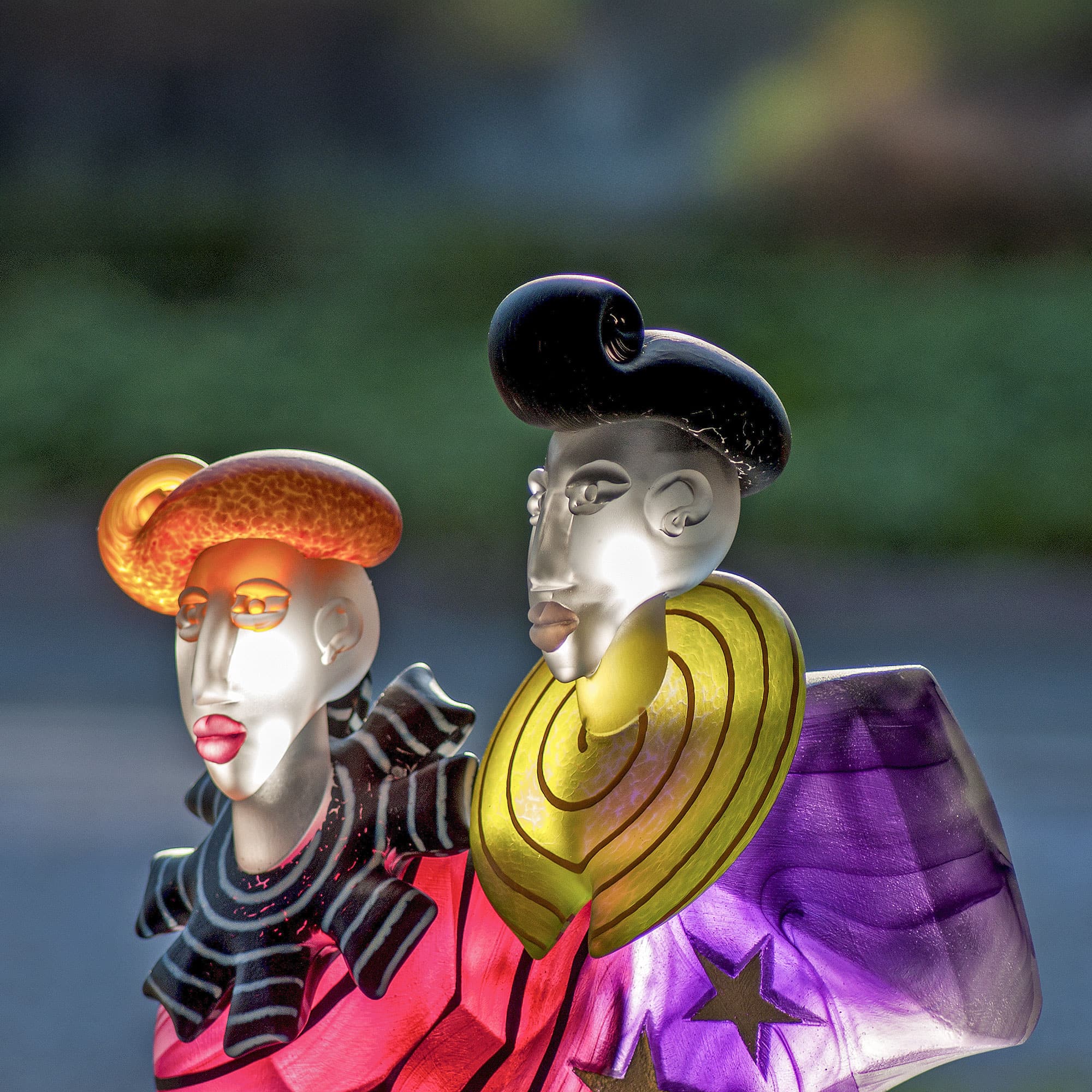 DANCERS - Handmade glass sculpture of a dancing couple